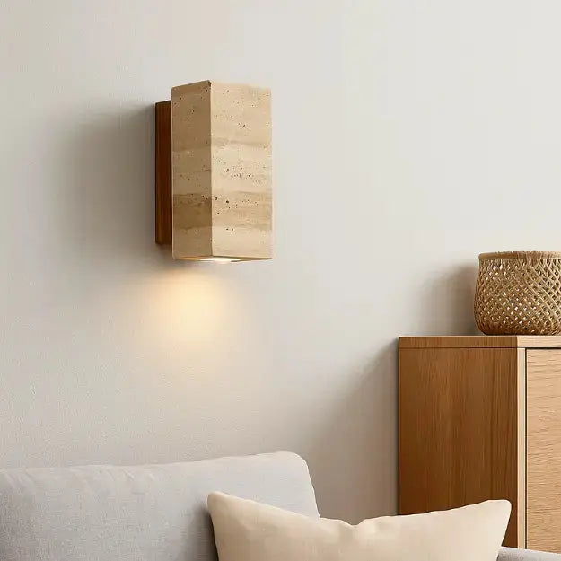 Applique murale moderne en travertin & bois | Elin NORDSIA