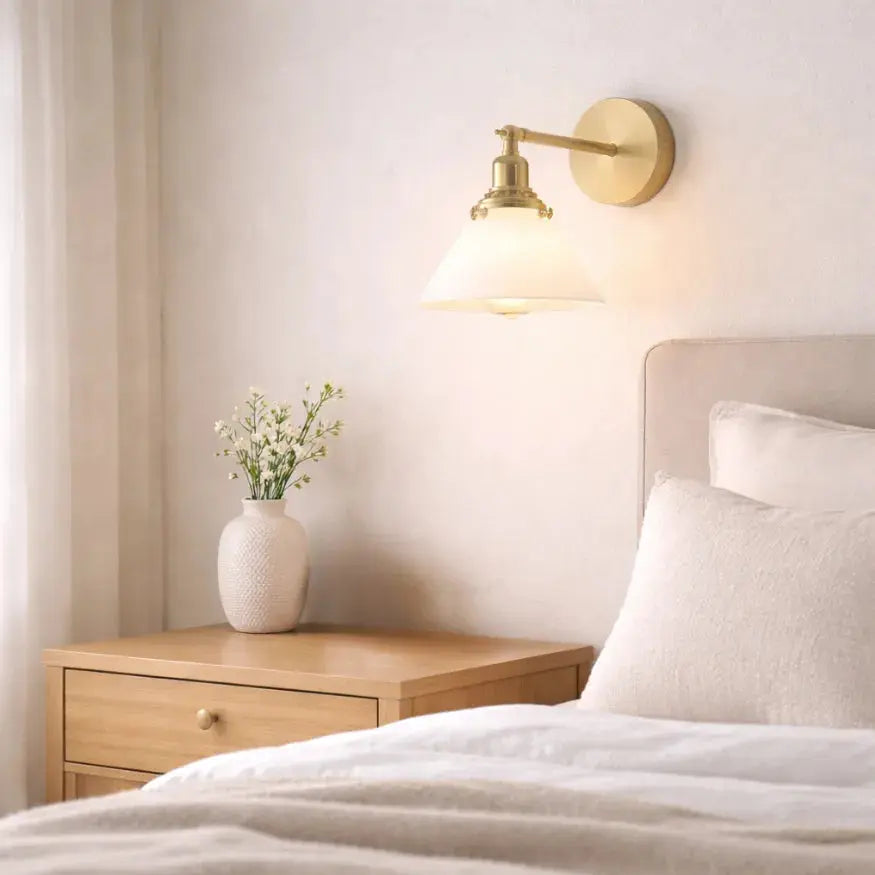 Applique murale vintage en Verre blanc | Rovin NORDSIA