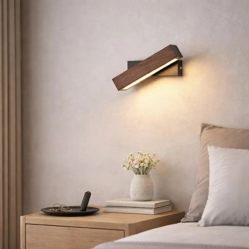 Applique murale LED en Bois noyer | Hørne NORDSIA