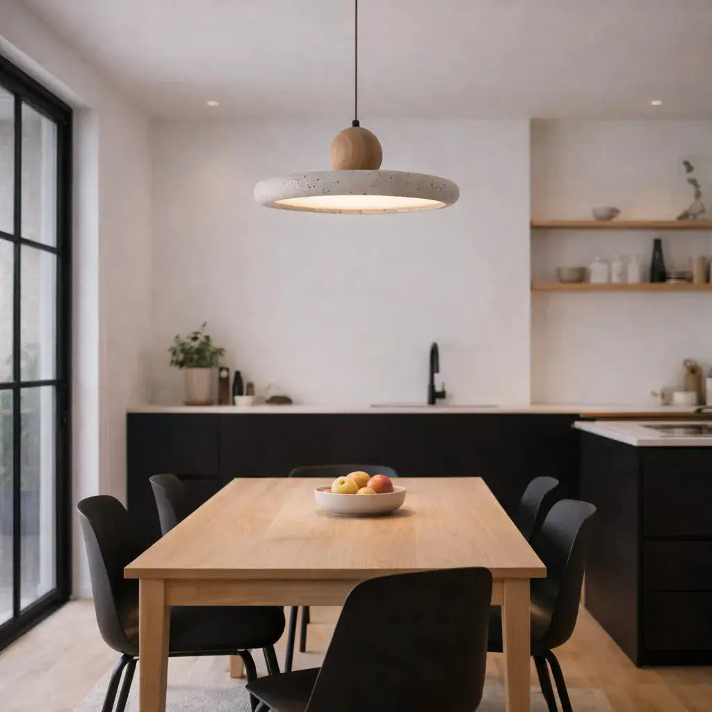 Suspension design scandinave en travertin & bois Ø 30 cm | Lyng NORDSIA