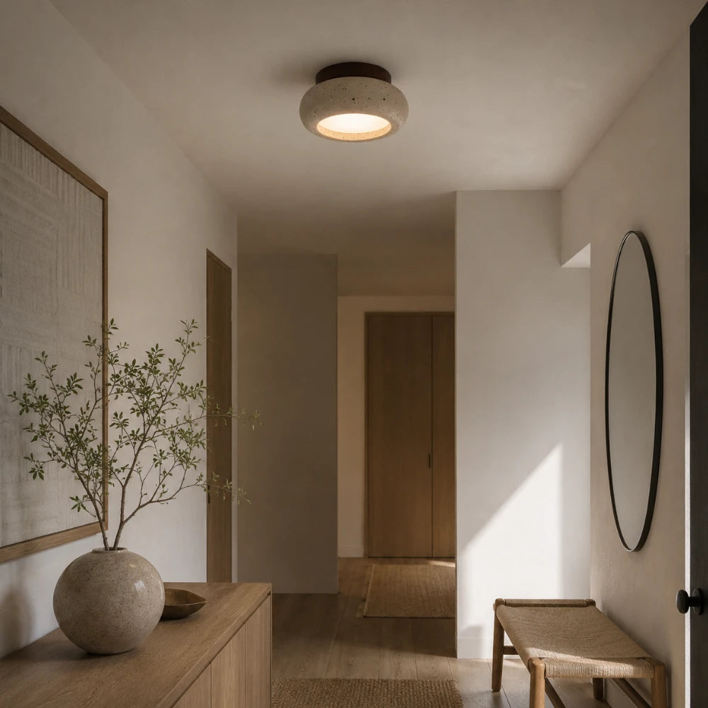 Plafonnier moderne en travertin & bois | Norden