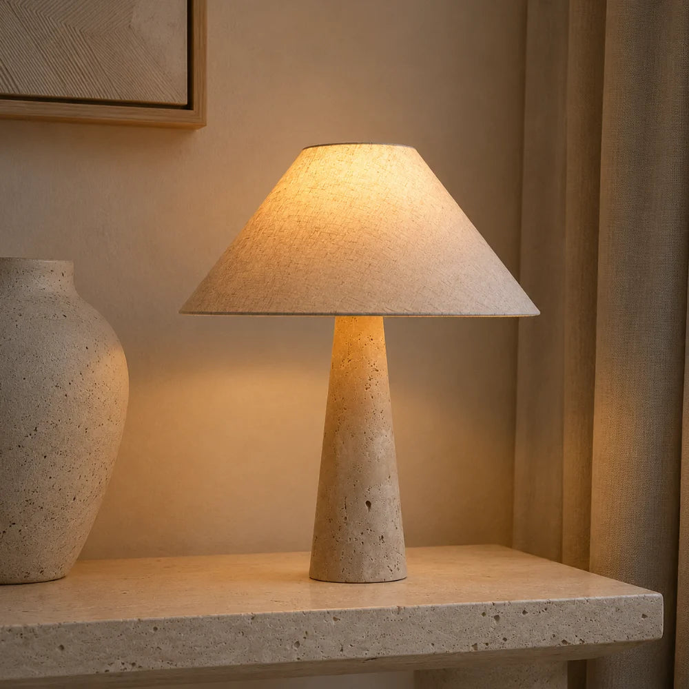 Lampe de chevet design en travertin & tissu | Sila
